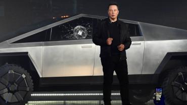 skynews-tesla-cybertruck-crack_4844242.jpg