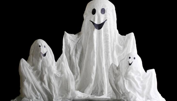 229945-1600x1030-funny-ghost-videos.jpg